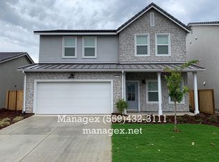 1828 N Preuss Ave, Clovis, CA