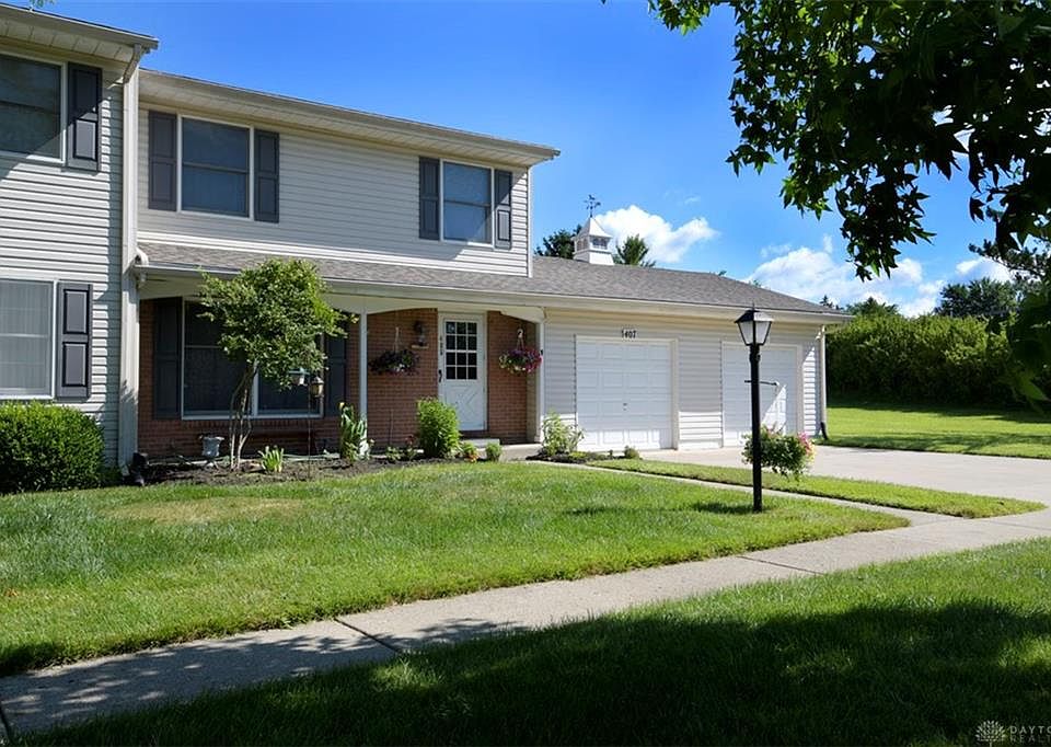 1st image of 405 Windsor Park Dr