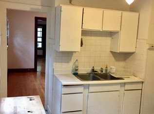 1140 Jenifer St APT 2, Madison, WI 53703