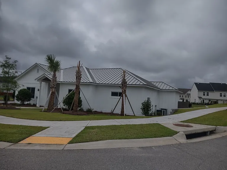 1031 Ashcroft Cir — Photo 10