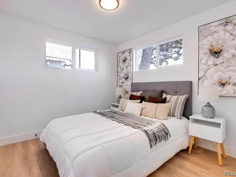 5551 S Delaware St — Photo 13