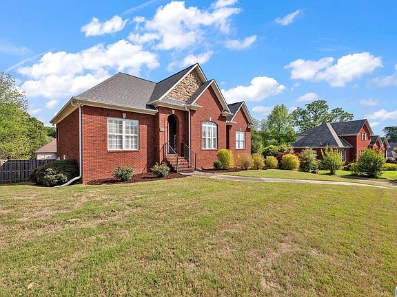3rd image of 4367 Longwood Dr