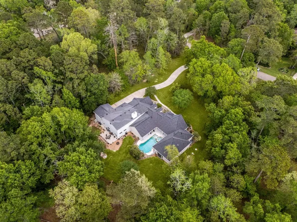 11956 White Oak Xing, Conroe, TX 77385