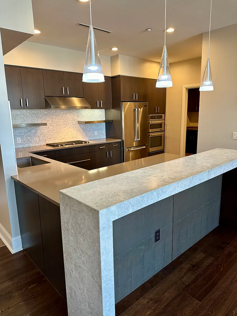 Kitchen - 7600 Landmark Way #709