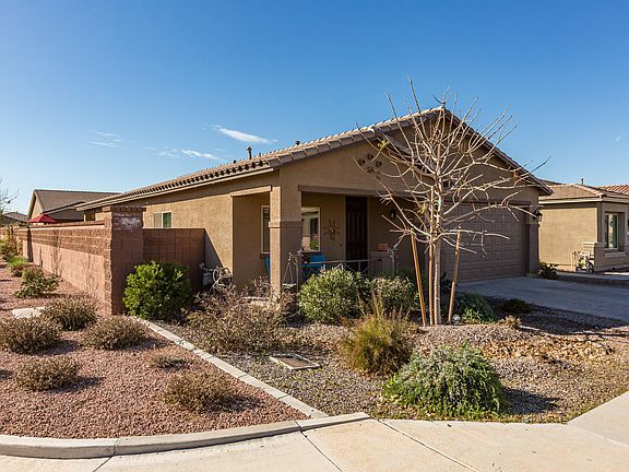 2nd image of 363 W Evergreen Pear Ave