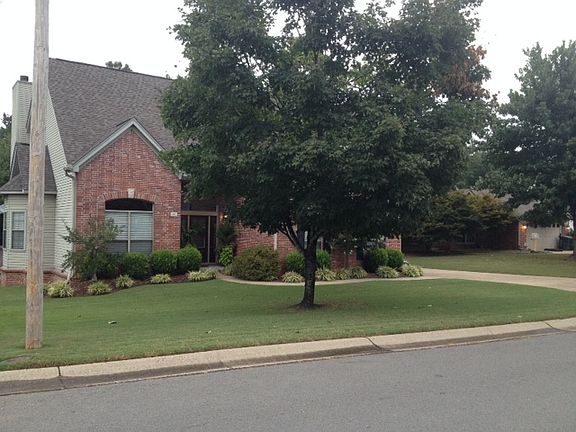 2nd image of 14 Cherryhill Cv