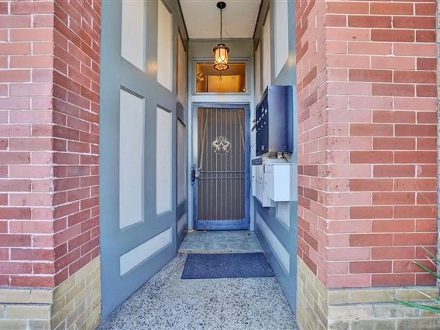 1 Bed 1 Bath in Historical Building — Photo 3