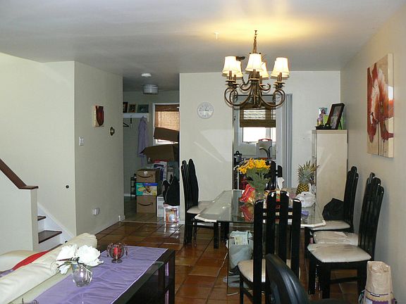 4th image of 1050 S Plymouth Ct