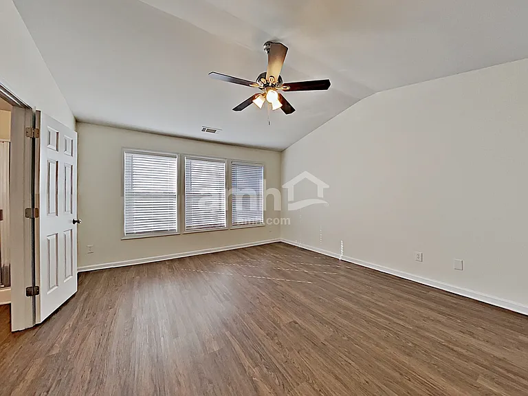 2972 Briaroak Dr — Photo 11