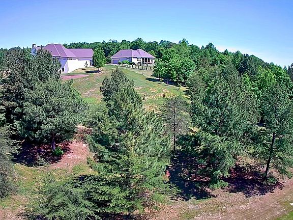 5th image of 1899 River Bluffs Dr