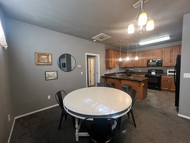 610 Main St #1 — Photo 9