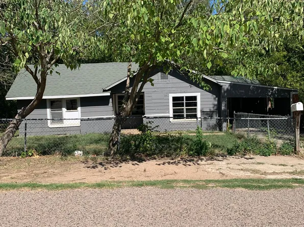509 W 2nd St, Konawa, OK 74849