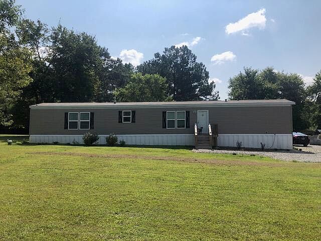 1st image of 779 Humbard Rd SE