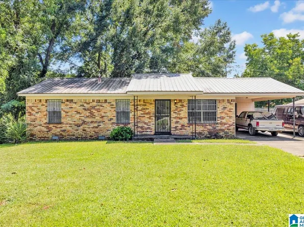 710 28th St S, Bessemer, AL 35020