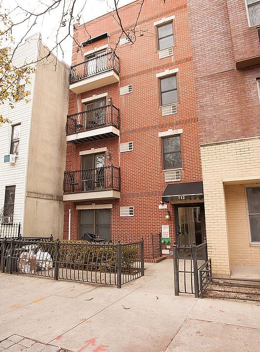 1st image of 712 6th Ave #4