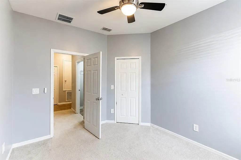 4 bed, 2.0 bath, 1859 sqft, $2,850 — Photo 4