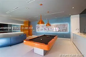 31 SE 6th St #1402 — Photo 32