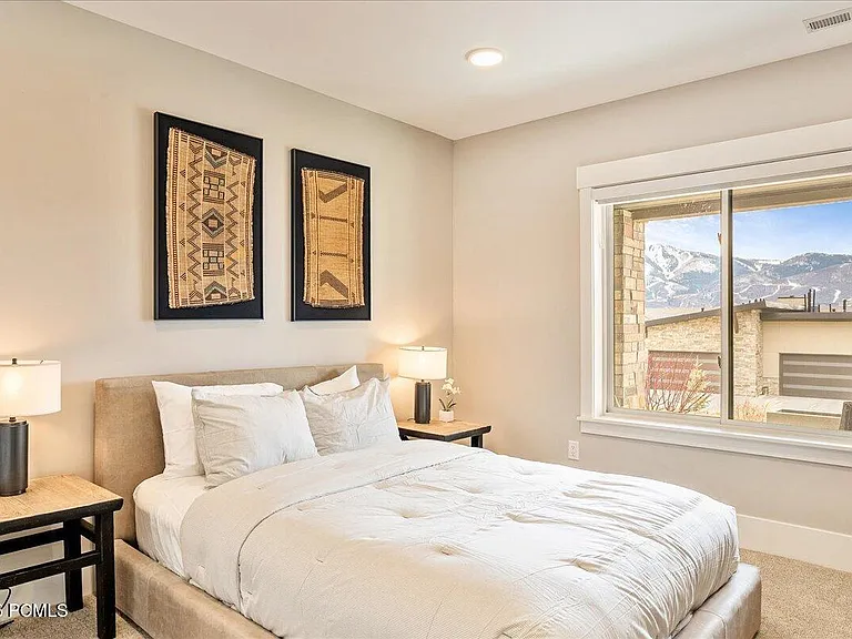 11541 N Upside Dr — Photo 43