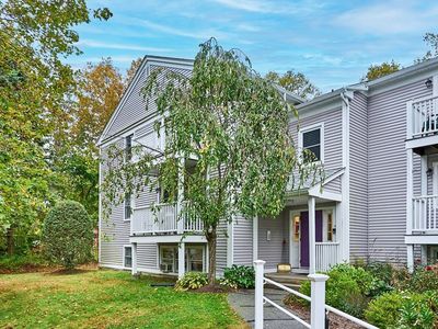 44 Evergreen Rd #302, Leeds, MA, 01053