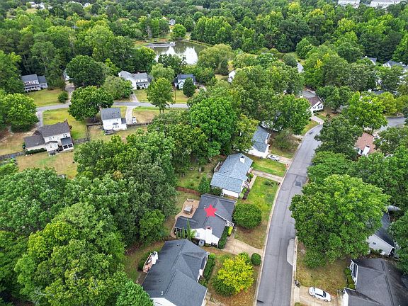 3rd image of 1409 Poplar Ridge Rd