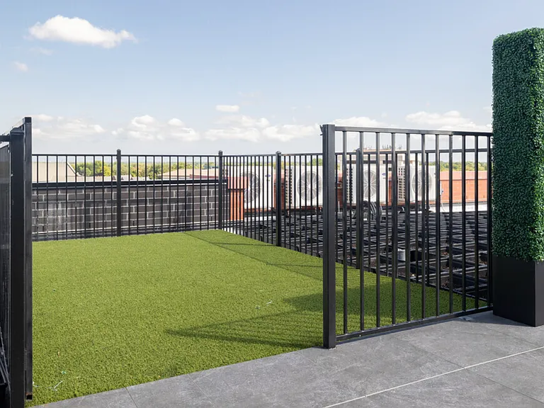 Prospect Place Luxury Apartments — Photo 28