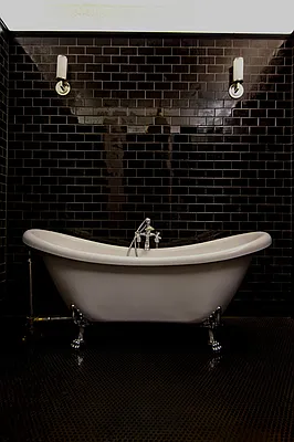 Rented by Compass | media 42