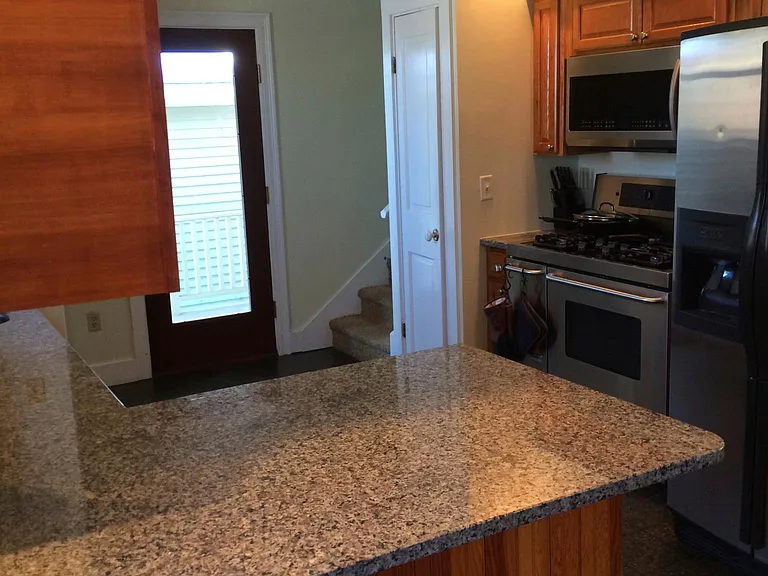 122 Elm St #2 — Photo 9