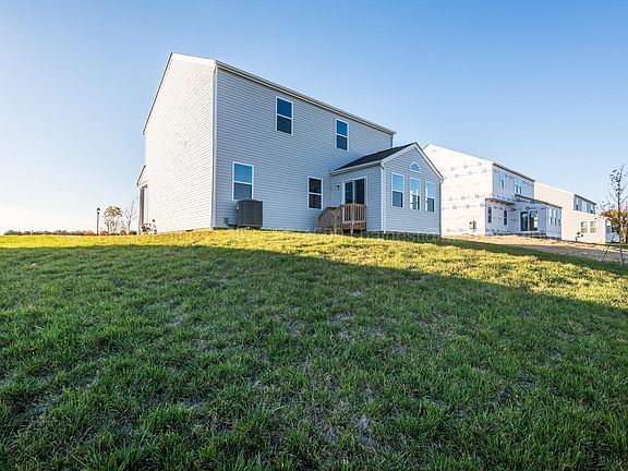 3rd image of 4370 Pummelo Dr