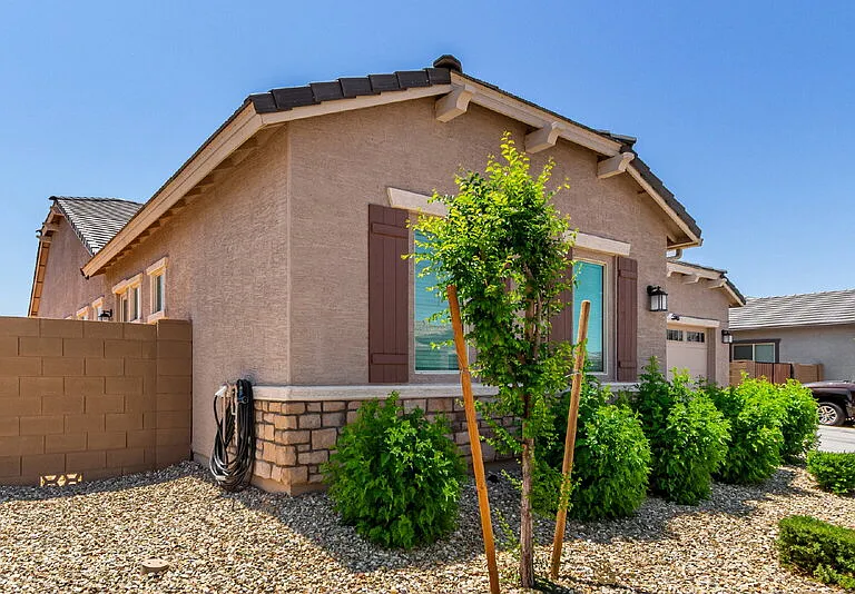 24393 N 169th Dr — Photo 3
