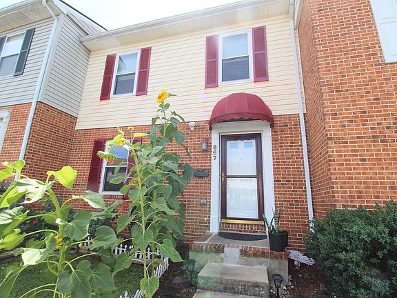2nd image of 667 Northfield Ct