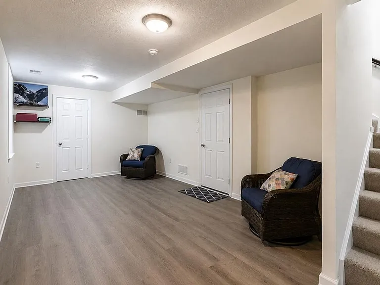 10551 Cherry Grove Ct — Photo 24