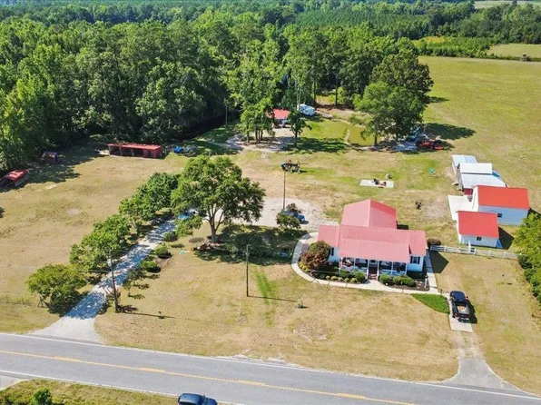 721 E Lydia Hwy, Hartsville, SC 29550