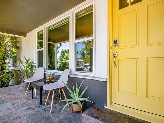 5th image of 6539 De Celis Pl