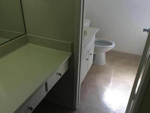 3rd image of 5747 Laurel Canyon Blvd APT 35