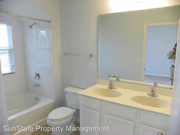 4th image of 109 Kelly Thomas Way