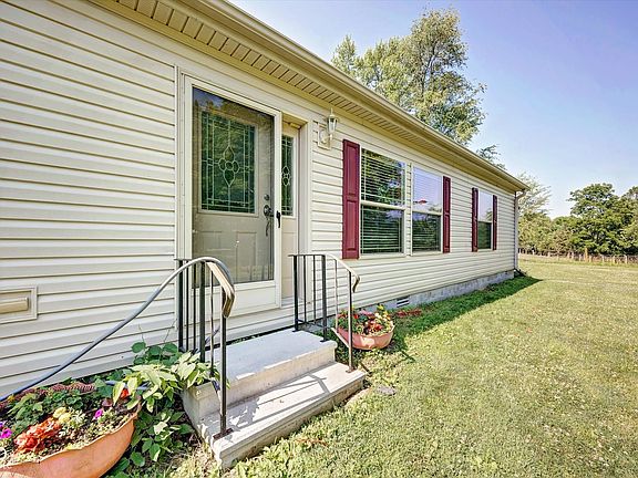 5th image of 7896 E County Road 350 N