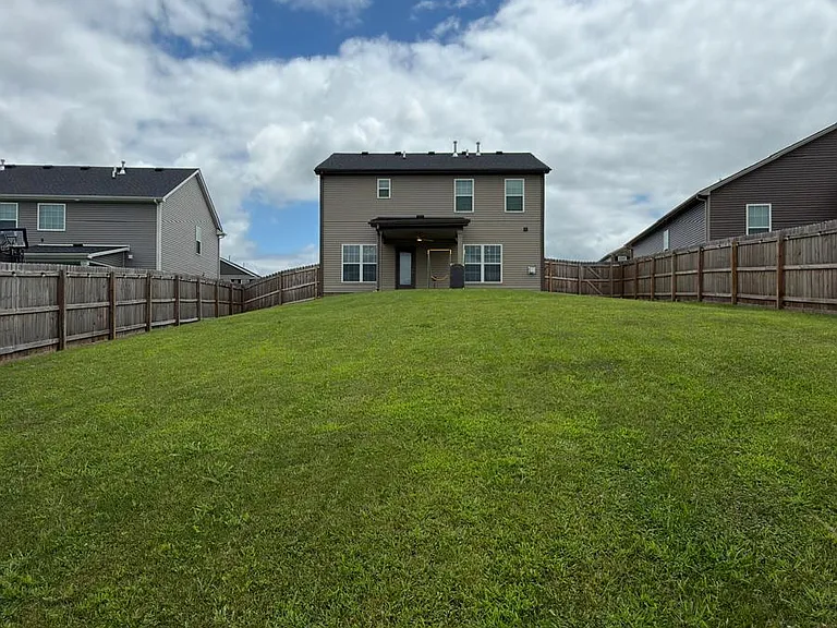 7016 Arbor Ridge Dr — Photo 32