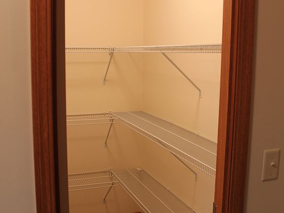Walkin Pantry