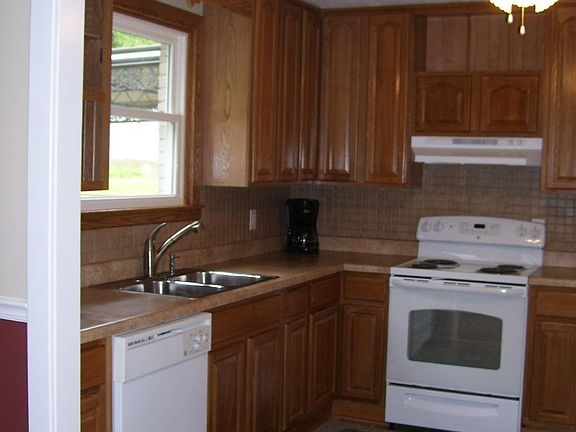 New kitchen with all new appliances