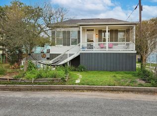1315 17th St, Galveston, TX 77550