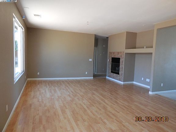 4th image of 5 Glen Canyon Ct