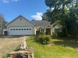 46 Lee Road 2035, Phenix City, AL 36870