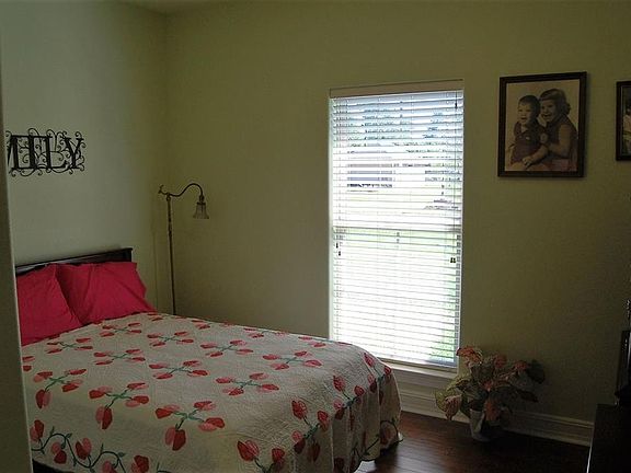 5th image of 1810 Langham Forest Blvd