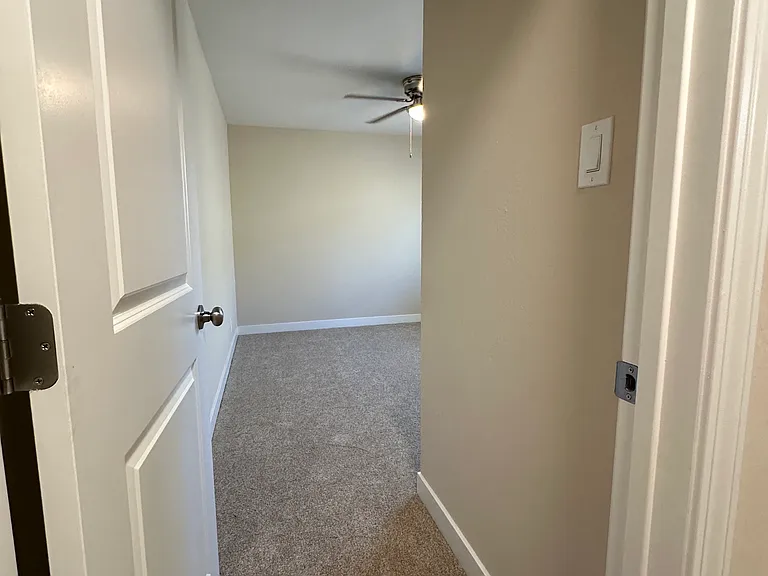 143 Virginia Hills Dr — Photo 11