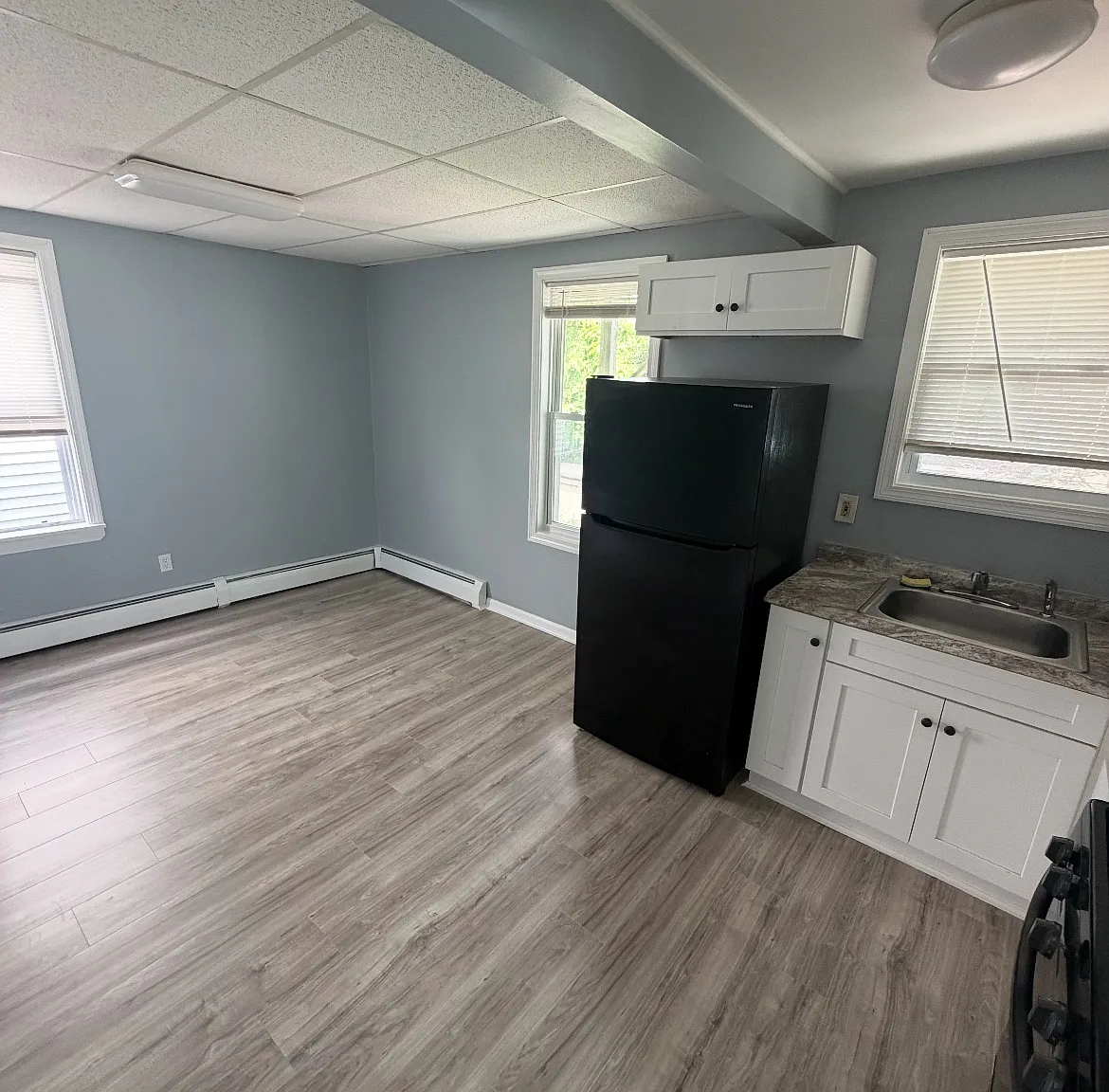 3 bed, 1350 sqft, $2,000 — Photo 1