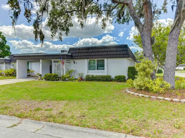 1309 Glen Oaks Dr E #131, Sarasota, FL 34232