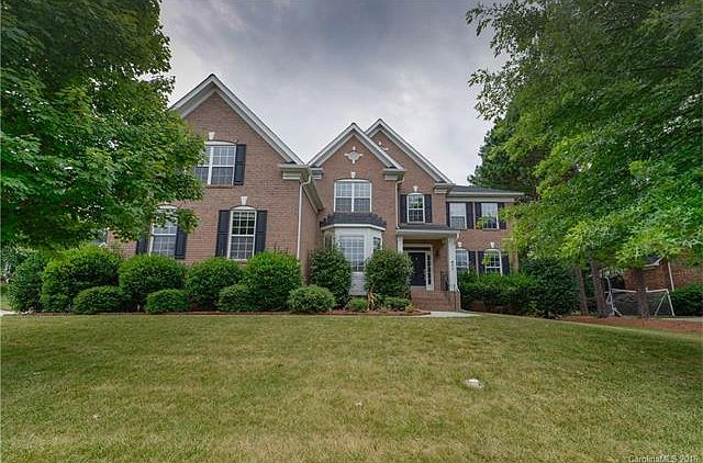 1st image of 3100 Blackburn Dr