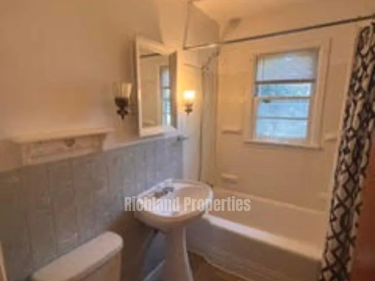 903 S Beacon Ave — Photo 10