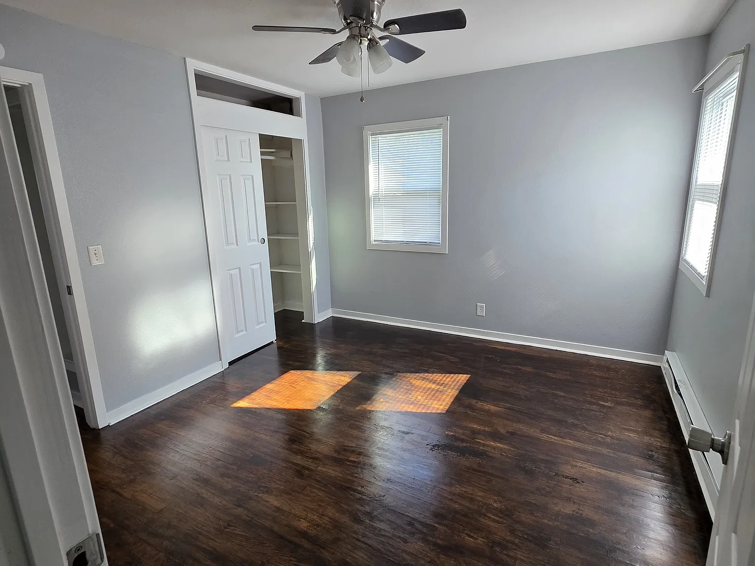 2 bed, 750 sqft, $1,400 — Photo 3