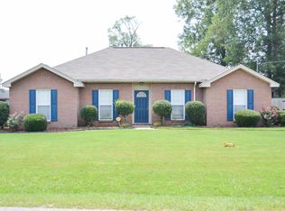 625 Ingleside Way, Pike Road, AL 36064